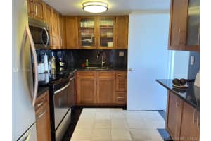 2025 Brickell Ave, Miami, FL 33129, Sold 02/16/21