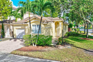 4853 NW 107th Path, Doral, FL 33178, Sold 01/25/21