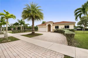 20400 SW 316th St, Homestead, FL 33030, Sold 01/11/21