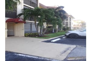 257 S Cypress Rd, Pompano Beach, FL 33060, Sold 03/01/21