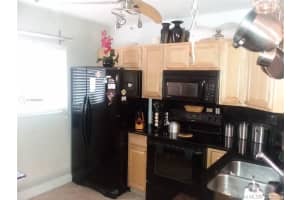 5950 Del Lago Cir, Sunrise, FL 33313, Sold 12/17/21