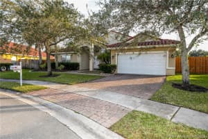 19176 SW 12th St, Pembroke Pines, FL 33029, Sold 03/05/21