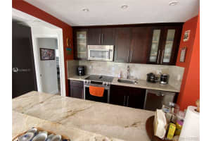 120 Golden Isles Dr #32b, Hallandale Beach, FL 33009, Sold 04/22/21