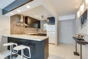 600 NE 25th St, Miami, FL 33137, Sold 03/29/21