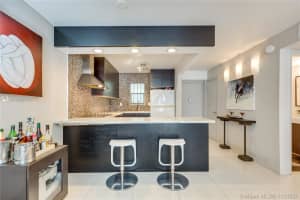 600 NE 25th St, Miami, FL 33137, Sold 03/29/21