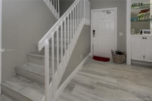 3 Laurel Oaks Cir, Jupiter, FL 33469, Sold 03/10/21