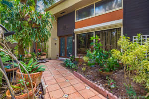 766 St Albans Dr, Boca Raton, FL 33486, Sold 04/09/21