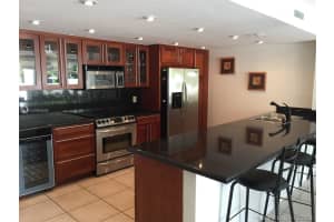 155 Ocean Ln Dr, Key Biscayne, FL 33149, Sold 06/25/21