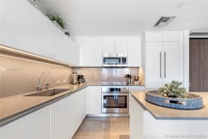 88 SW 7th St, Miami, FL 33130, Sold 10/28/21