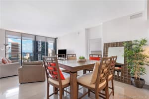 88 SW 7th St, Miami, FL 33130, Sold 10/28/21