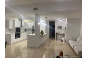 11265 NW 42nd Terrace, Doral, FL 33178, Sold 02/01/21