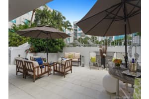 110 Washington Ave, Miami Beach, FL 33139, Sold 01/20/21