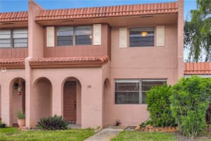 34 Seville Cir, Davie, FL 33324, Sold 06/14/21