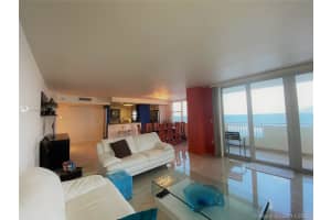 3180 S Ocean Dr, Hallandale Beach, FL 33009, Sold 01/05/21