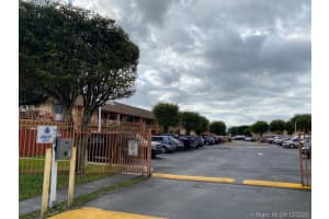 870 SW 129th Pl, Miami, FL 33184, Sold 02/23/21