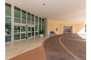 2475 Brickell Ave, Miami, FL 33129, Sold 04/15/21