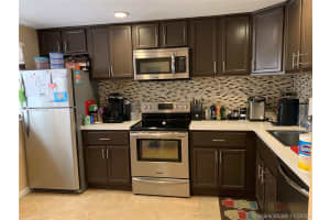 8856 W McNab Rd, Tamarac, FL 33321, Sold 05/12/21