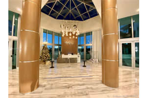 3131 NE 188th St, Miami, FL 33180, Sold 02/09/21