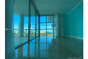 3131 NE 188th St, Miami, FL 33180, Sold 02/09/21