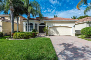 6101 SW 195th Ave, Fort Lauderdale, FL 33332, Sold 03/03/21