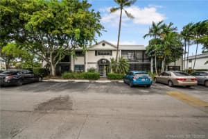 931 NE 199th St, Miami, FL 33179, Sold 02/26/21