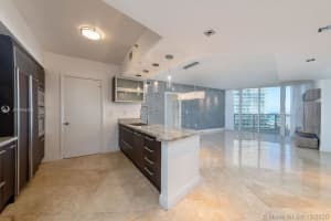 400 Alton Rd APT 2509, Miami Beach, FL 33139, Sold 11/09/21