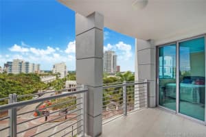 110 Washington Ave, Miami Beach, FL 33139, Sold 02/26/21