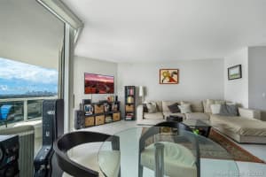 4775 Collins Ave, Miami Beach, FL 33140, Sold 07/08/21