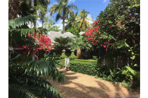 2525 Shelter Ave, Miami Beach, FL 33140, Sold 02/16/21