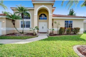 19750 NW 9th Dr, Pembroke Pines, FL 33029, Sold 03/12/21