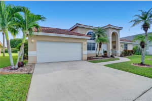 19750 NW 9th Dr, Pembroke Pines, FL 33029, Sold 03/12/21