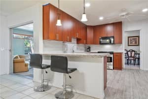 901 NW 207th St, Miami, FL 33169, Sold 03/30/21