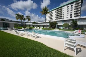1155 103rd St #7a, Miami Beach, FL 33154, Sold 08/05/21