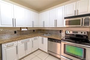 1455 N Treasure Dr #2j, North Bay Village, FL 33141, Sold 05/18/21