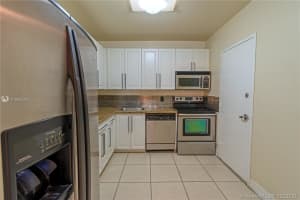 1455 N Treasure Dr #2j, North Bay Village, FL 33141, Sold 05/18/21