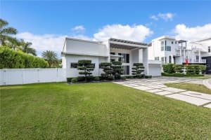 8404 NW 33rd Terrace, Doral, FL 33166, Sold 03/04/22