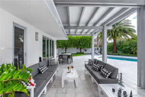 8404 NW 33rd Terrace, Doral, FL 33166, Sold 03/04/22