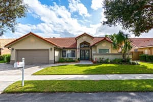 12760 SW 8th Ct, Davie, FL 33325, Sold 01/22/21