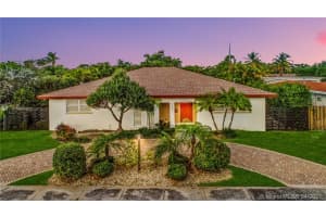 1885 NE 207th St, Miami, FL 33179, Sold 05/28/21