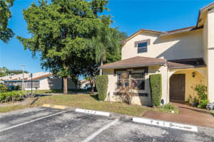 7413 NW 34th St, Lauderhill, FL 33319, Sold 01/15/21