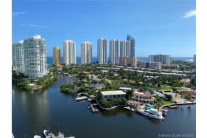 400 Sunny Isles Blvd, Sunny Isles Beach, FL 33160, Sold 02/10/21