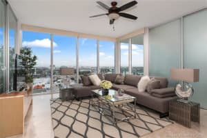 1040 Biscayne Blvd, Miami, FL 33132, Sold 06/03/21