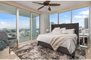 1040 Biscayne Blvd, Miami, FL 33132, Sold 06/03/21