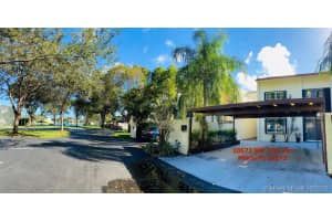 10572 SW 77th Terrace, Miami, FL 33173, Sold 01/05/21