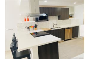 10572 SW 77th Terrace, Miami, FL 33173, Sold 01/05/21