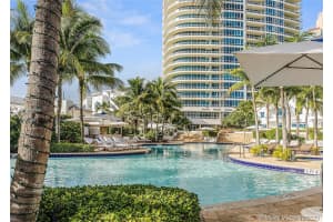 100 South Pointe Dr, Miami Beach, FL 33139, Sold 09/30/21