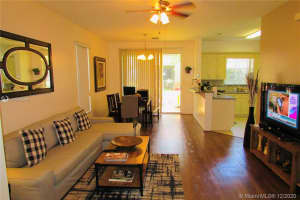 222 River Bluff Ln, Royal Palm Beach, FL 33411, Sold 03/05/21