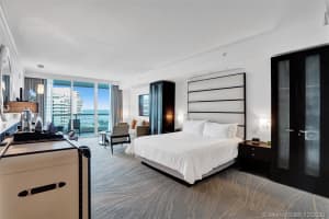 4391 Collins Ave, Miami Beach, FL 33140, Sold 08/05/21
