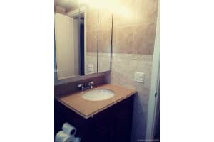 1663 NE Miami Gardens Dr, Miami, FL 33179, Sold 02/03/21