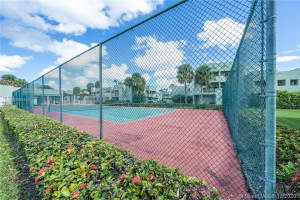 11123 NW 7th St, Miami, FL 33172, Sold 06/04/21